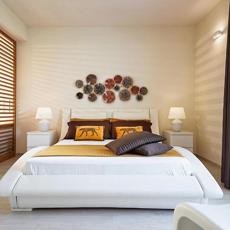 Villa Giame - Heated Pool, Beach At 350M Pozzallo Luaran gambar