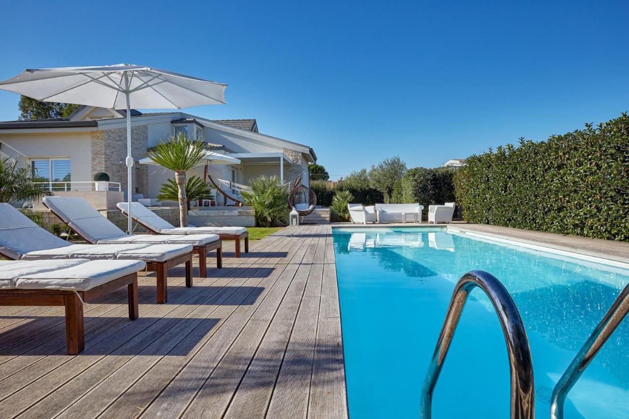 Villa Giame - Heated Pool, Beach At 350M Pozzallo Luaran gambar