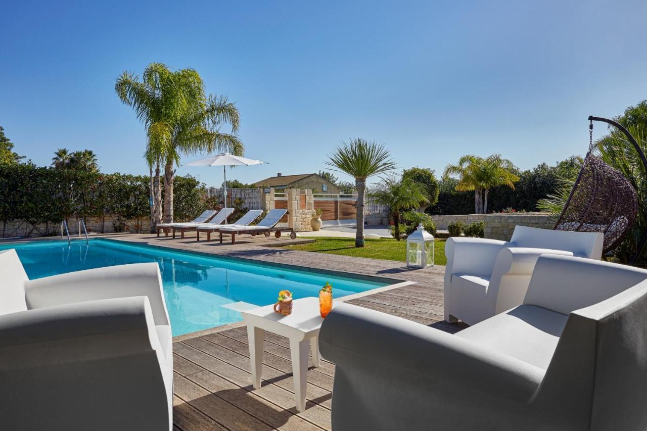 Villa Giame - Heated Pool, Beach At 350M Pozzallo Luaran gambar